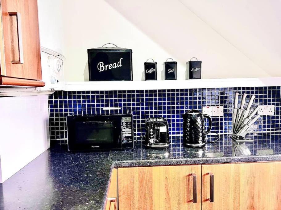 Crown House Two Bedroom Apartment Aberdeen Ngoại thất bức ảnh